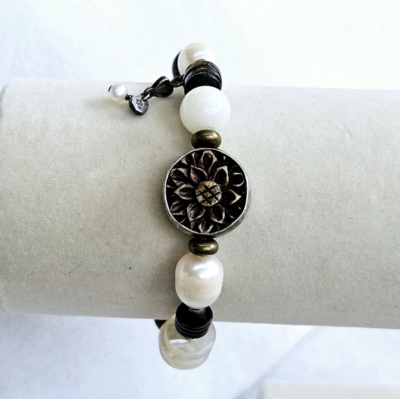 Silpada Stretch Bracelet with Pearls, Brass, Wood, and Gems - Picture 4 of 14